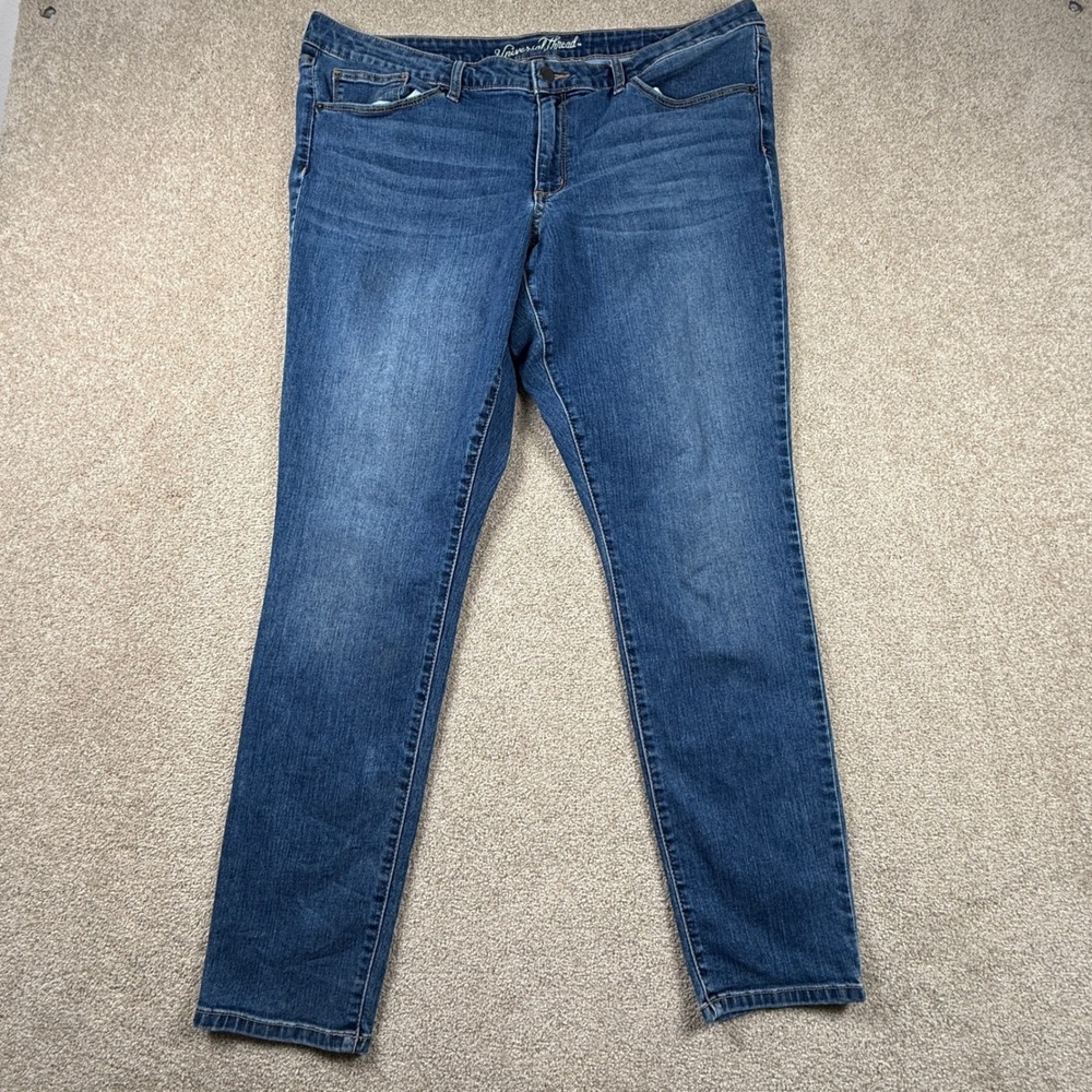 Universal Thread Womens Mid-Rise Skinny Jeans Blue Medium Wash Size 18/34R